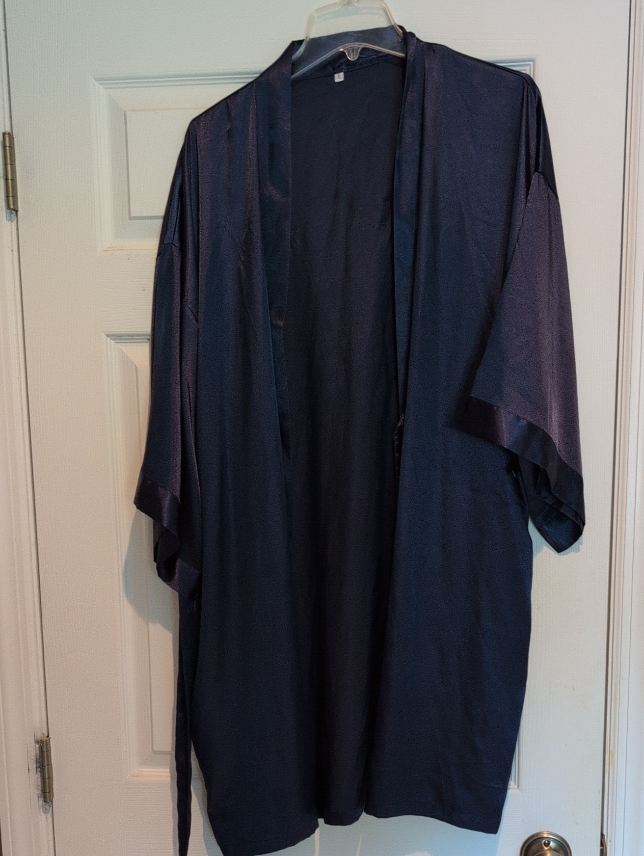 Robe Wonens Navy Satin Kimono